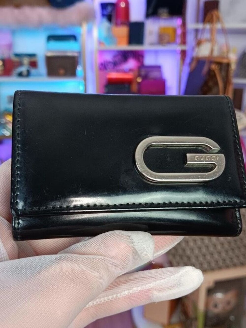 Gucci Black Leather Large G Silver Logo 6 Ring Key Case Pouch